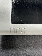 ​Ring Small Solar Panel 1.9W USB-C White for Stick Up Cam & Spotlight Cam 5F78E9