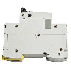 Reliable 1P Circuit Breaker with Multiple Current Options for Safety Use