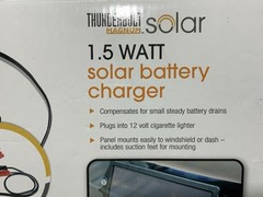THUNDERBOLT MAGNUM SOLAR 1.5 WATT 12V SOLAR BATTERY CHARGER NIB
