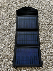 Foldable Solar Panel 10W 5V High-Efficiency Battery Charger/Phone Charger
