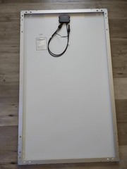 Renogy 200W RSP200DC Single Solar Panel 600 VDC 50 x 30 x 1.5 in *Cracked