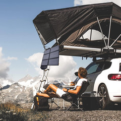 60W High Efficiency Portable Solar Panel Charger for Camping & Power Outages