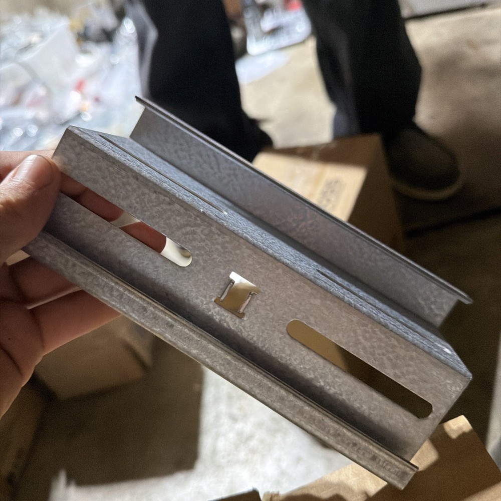 Lot of 19 Unirac Galvanized Solar Panel Mounting Rail Splice Channel Brackets