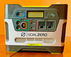 GoalZero Yeti 400 AGM Lead-Acid Portable Power Station with power supply