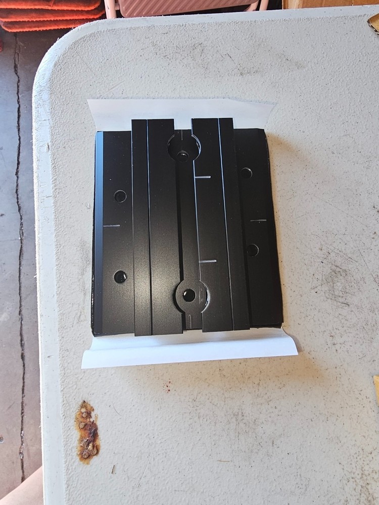 Roof Tech Inc. RT-MINI II Rack Mounting Kit – Flanged Bolts and Nuts Included