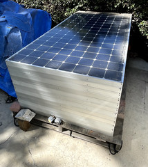 435 watt Sunpower / Maxeon SPR-435NE-WHT-D Solar Panels