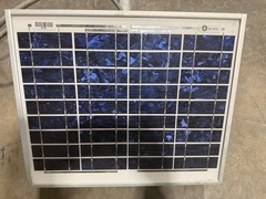 BP SOLAR PANEL WITH Pole MOUNT Model # SX320J
