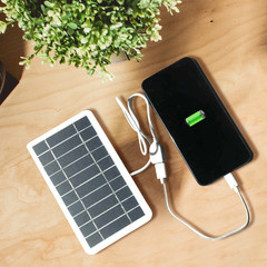 2W 5V Solar Panel Outdoor Usb Portable Mini Solar Charger Panel Climbing Fast Tr