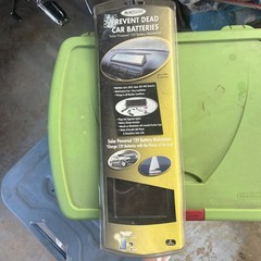Sun Force Solar Powered 12V Battery Maintainer