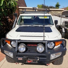 Toyota FJ Cruiser Lensun 105W 12V Hood/Bonnet Flexible Solar Panel