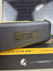 New LION ENERGY Solar Panel Battery Pack Off Grid Charger Power Supply 12v 120v