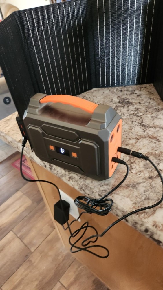 Powe Station with Free 40w Panel Solar Powered Generator 200W Peak/100W Rated