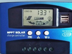 Solar Panel Regulator MPPT Dual USB 12V-24V Auto Focus Charge Controller 30A UE