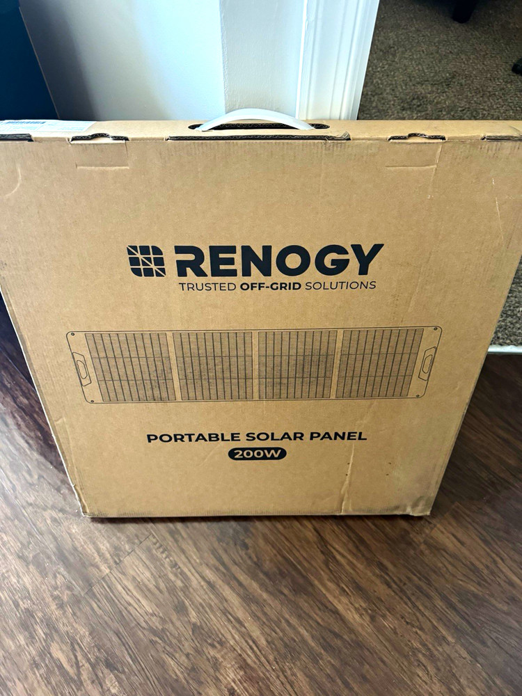 Renogy 200W Monocrystalline Portable Foldable Waterproof Solar Panel 12V DC