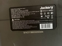 Jackery Explorer 1000 V1 With 2 Solar Saga 100 Solar Panels