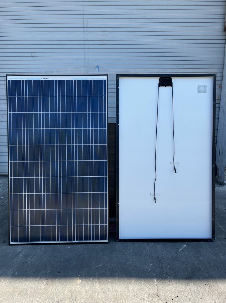 225WATT REC REC225PE BLACK SOLAR PANELS LOT OF 4