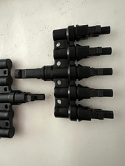 Solar T Branch Parallel Connector Solar Panel Cable Splitter 2 pair