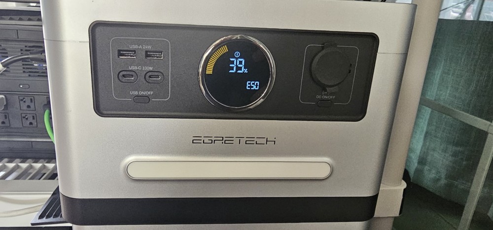 EGRETECH 1200W 999WH PORTABLE POWER STATION Item #8 CHARGE FROM SOLAR ONLY