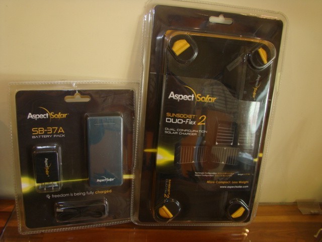 Aspect Solar’s DUO-Flex2 Solar Charger + SB-37A Battery Pack BRAND NEW