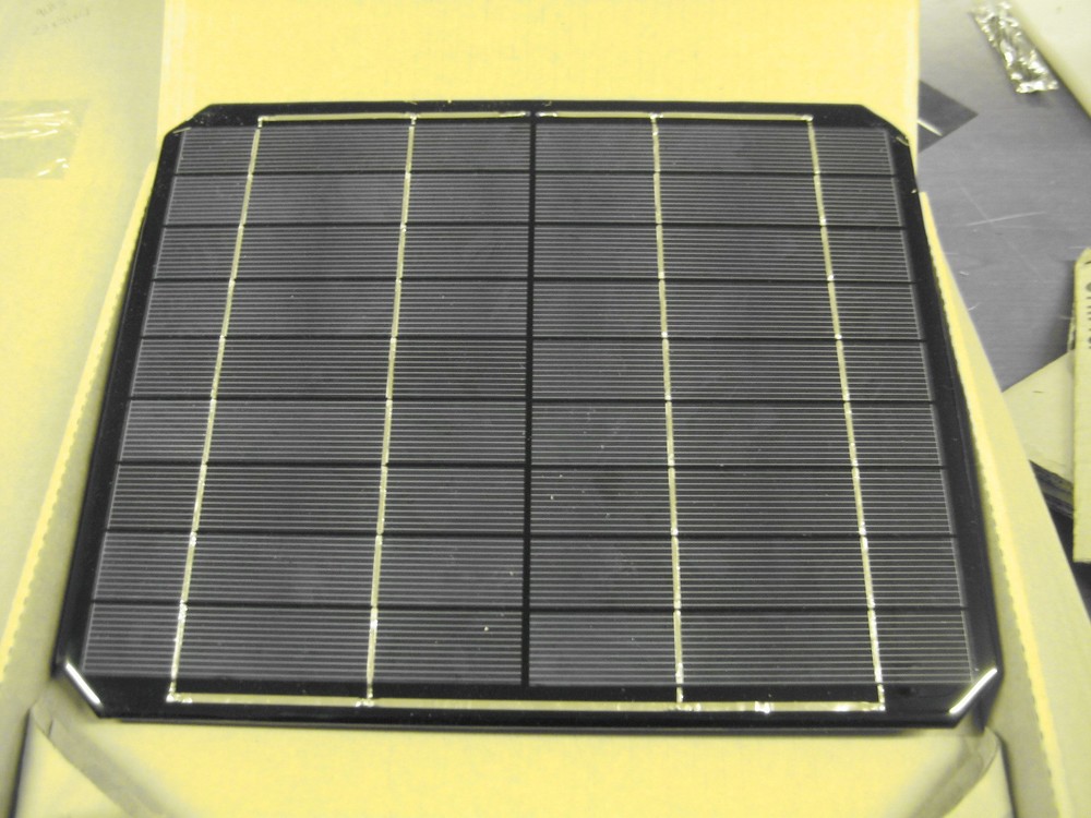 12 watt 6v solar panel RV or boat, robots,projects, mono solar cells battery chg