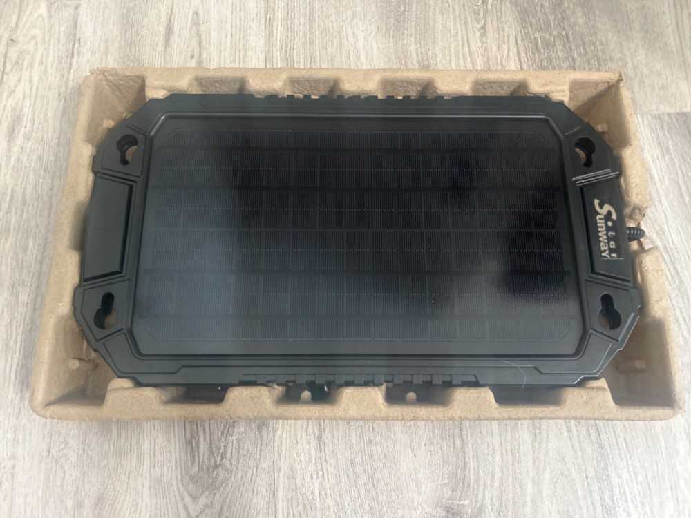 Sunway Solar Car Battery Trickle Charger & Maintainer 12Volt 8W Solar Panel P…