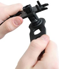 Ergonomic Solar Panel Connector Assembly Tool – Durable & Compact Design