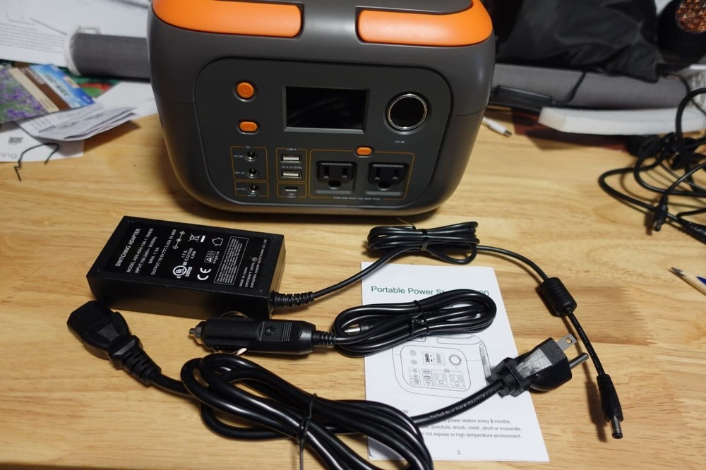 300W Portable Power Station, 260Wh/70000mAh Outdoor Solar Generator