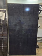 SET of 4 400W/405W REC ALPHA Pure REC405AA Pure PRE-OWNED Solar modules, panel