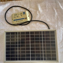 Photovoltaic Module 18V 10w Solar Panel AND A 12V 10A Solar Charge Controller!