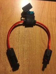 lot of 3 -15amp Fuses with Solar Panel Wire Connectors 10ga Copper 30amp Rated