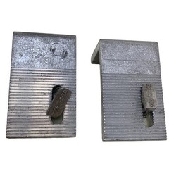 Lot of 2 New Assembled Slotted L Foot Mill 461009 Mounting Brackets
