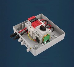 PV Combiner Box 1-in-1-out 1000V DC IP65 Waterproof Surge Lightning Protection