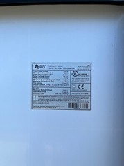 225WATT REC REC225PE BLACK SOLAR PANELS LOT OF 4