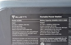 BLUETTI AC200L Portable Power Station 2400W 2048Wh LiFePO4 Solar Generator
