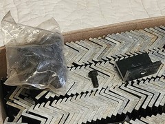 290 Solar Panel “Z” Clips Aluminum Hold Downs 1×1.5″ Priority Mail Flat Rate Box