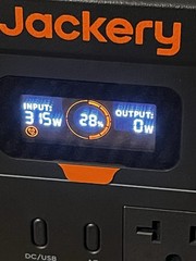jackery solar generator explorer 300w 288wh BRAND NEW SEALED!