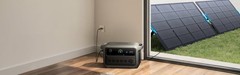 Anker SOLIX C2000 Gen 2 Black Portable Power Station with 400W Solar Panel