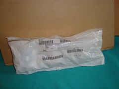 HEYCO S6448 Sunrunner 2-S Clip ** Bag of 100** **NEW**