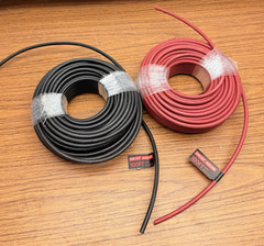 VEVOR Solar Panel Extension Cable 100 Ft Black + Red 10 AWG XLPE