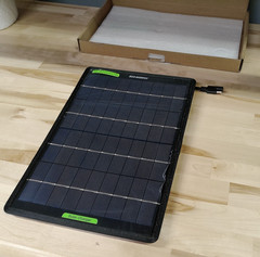 ECO-WORTHY 10W 12V Solar Trickle Charger & Battery Maintainer Panel Kit
