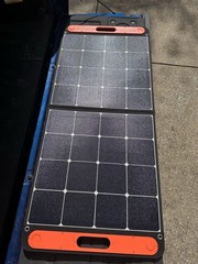 Jackery SolarSaga 100W