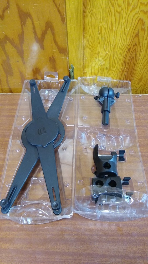 Icp Coleman Solar Trickle Charger Articulating Mount Rv Boat Electric Fence