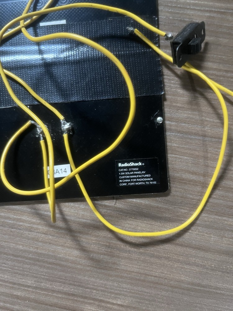 RadioShack 1.5W 6V solar panel, model number 2770052,