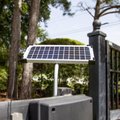 10 Watt Solar Panel Kit (FM123) for Automatic Gate Openers,Black Cell
